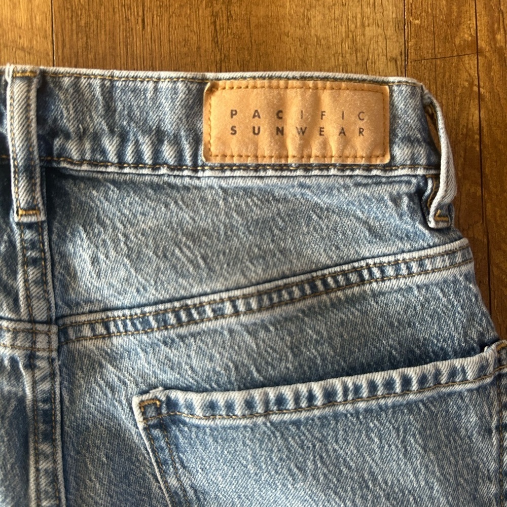PacSun High Rise Stretch Dad Jeans 26 | Vintage Light Wash Straight Leg - Picture 12 of 12